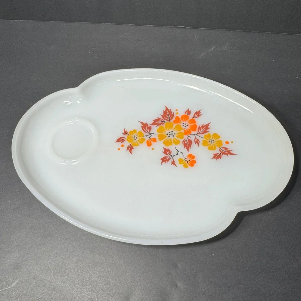 Vintage Federal Milk Glass Floral Snack Plate Orange Yellow Flower Tray 10